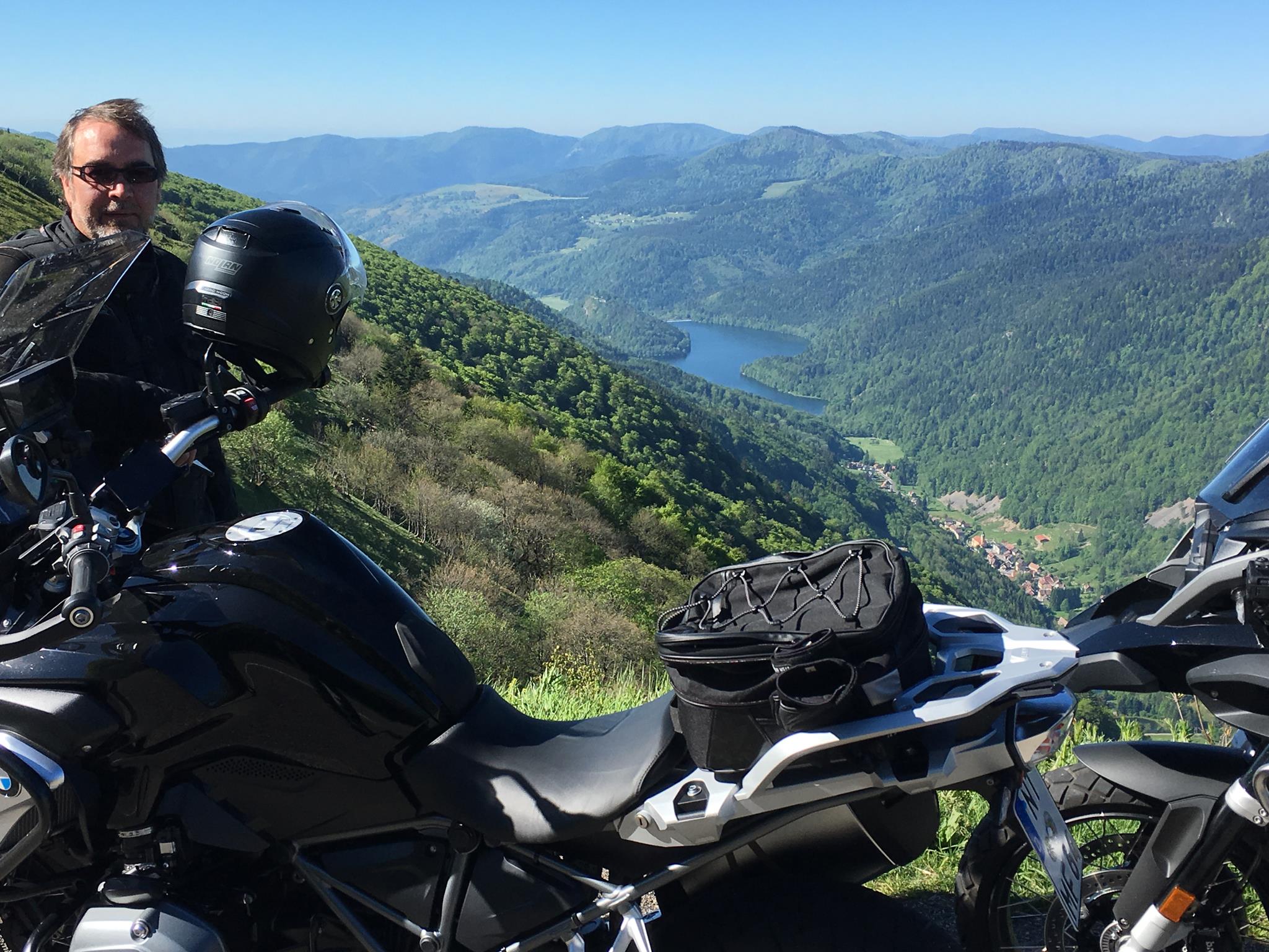 BMW GS 1200 auf der Straße